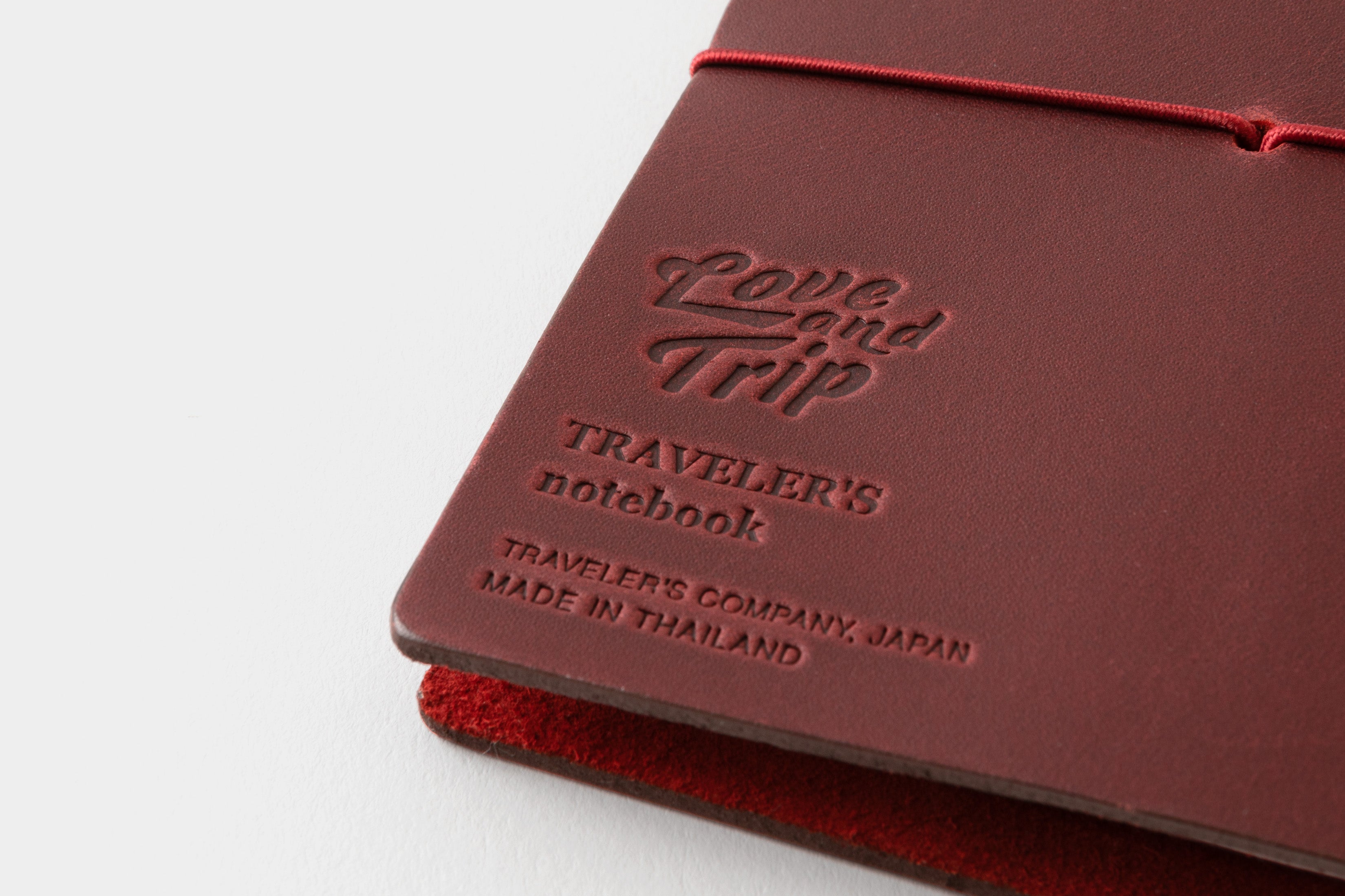 TRAVELER’S notebook Limited Set Passport Size LOVE & TRIP (PRE-ORDER)